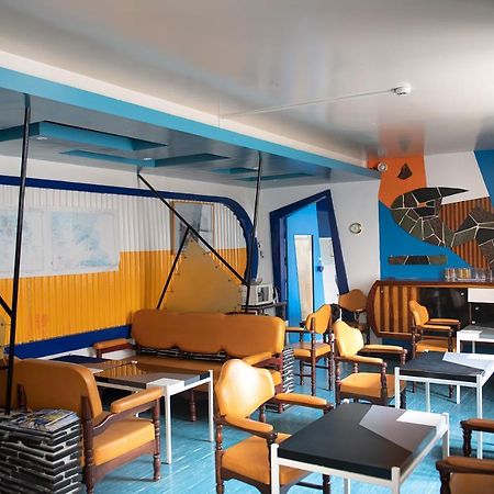 Hotel Modern Конкарно Экстерьер фото