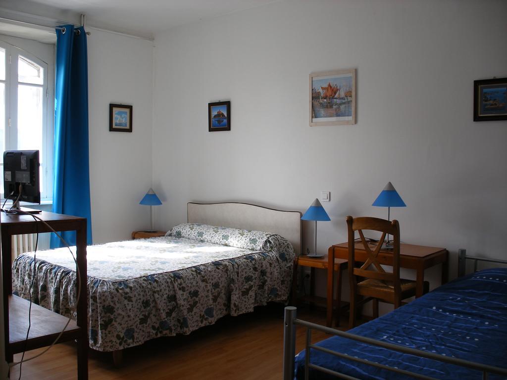 Hotel Modern Конкарно Экстерьер фото